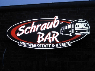 Schraub-Bar<br>Mietwerkstatt & Kneipe